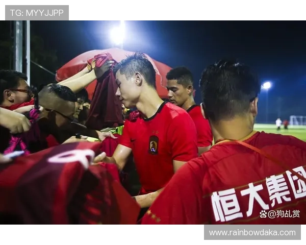 中甲冠军冲超后迎来剧变 队内外发生巨大变化 中甲冠军冲超后迎来剧变 队内外发生巨大变化