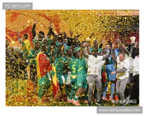 塞内加尔夺冠11天后仍拒交奖杯 现场沸腾 塞内加尔夺冠11天后仍拒交奖杯 现场沸腾